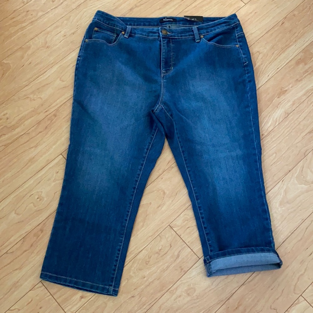 Relativity Ankle/cropped denim Capri jeans sz 18W